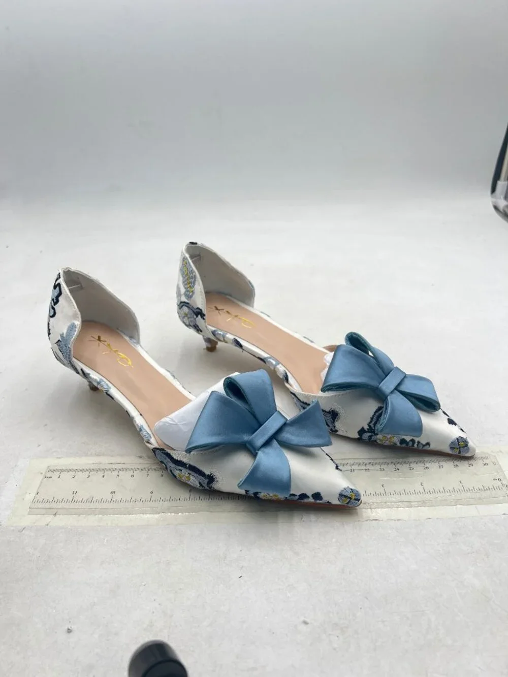XYD Blue Bloom Embroidery D'Orsay Kitten Heel Bridal Bowknot Pump Point Toe Shoe